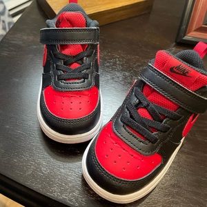 Nike shoes toddler size 8